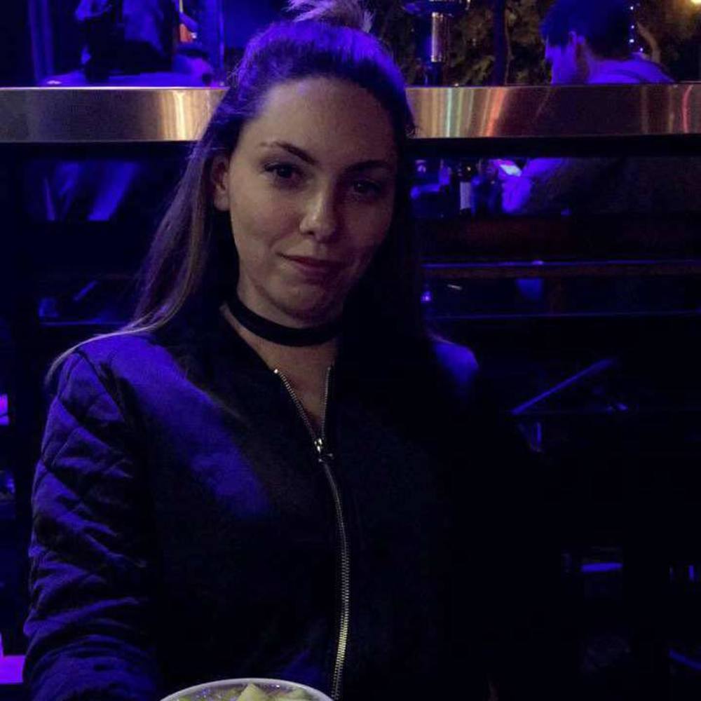 Meet your Posher, Krystal